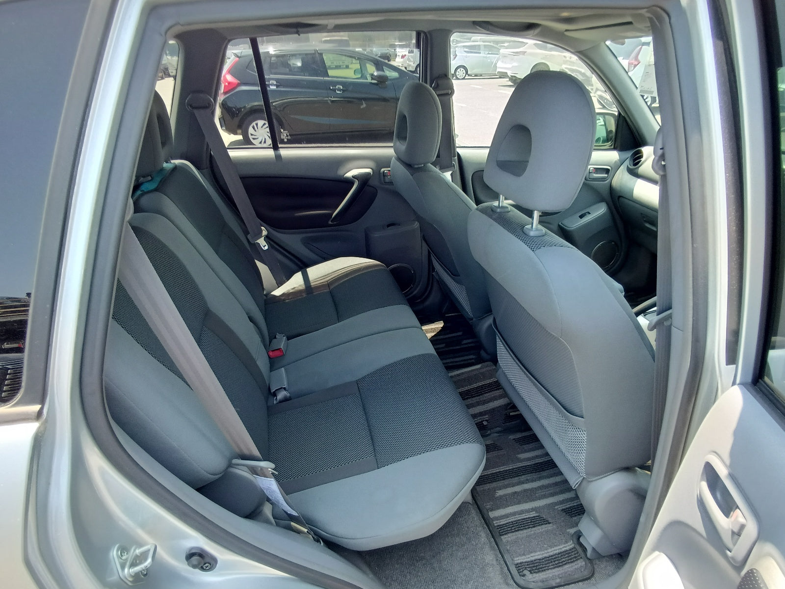 TOYOTA RAV4-J-2000