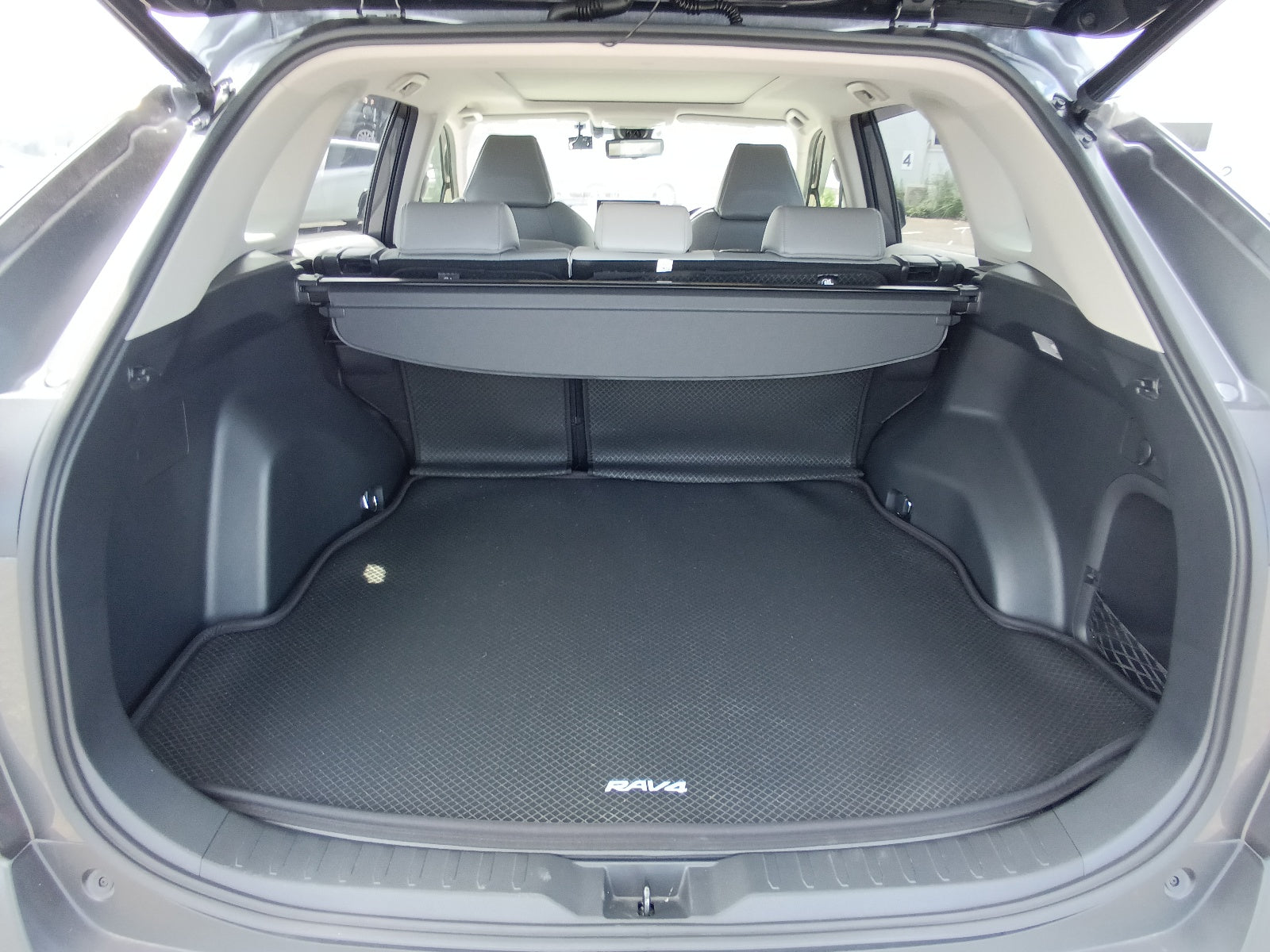 TOYOTA RAV4-HYBRID G AWD-2020