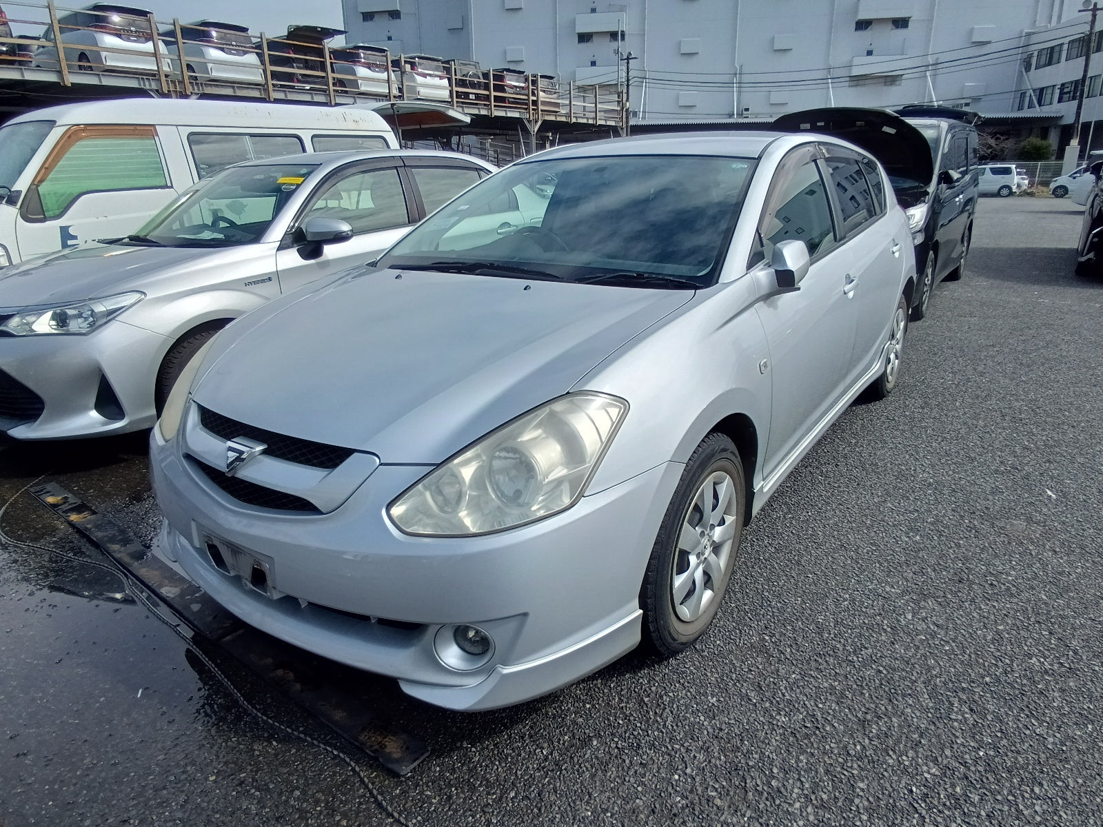 TOYOTA CALDINA-ZT-2003-SILVER