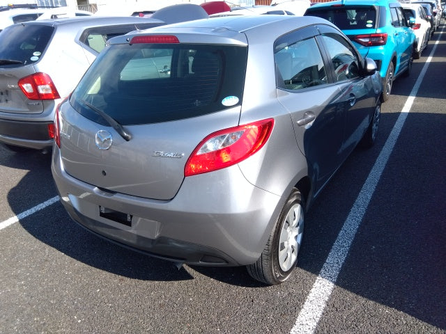 MAZDA DEMIO-13C -2010