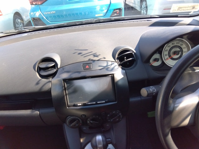 MAZDA DEMIO-13C -2010