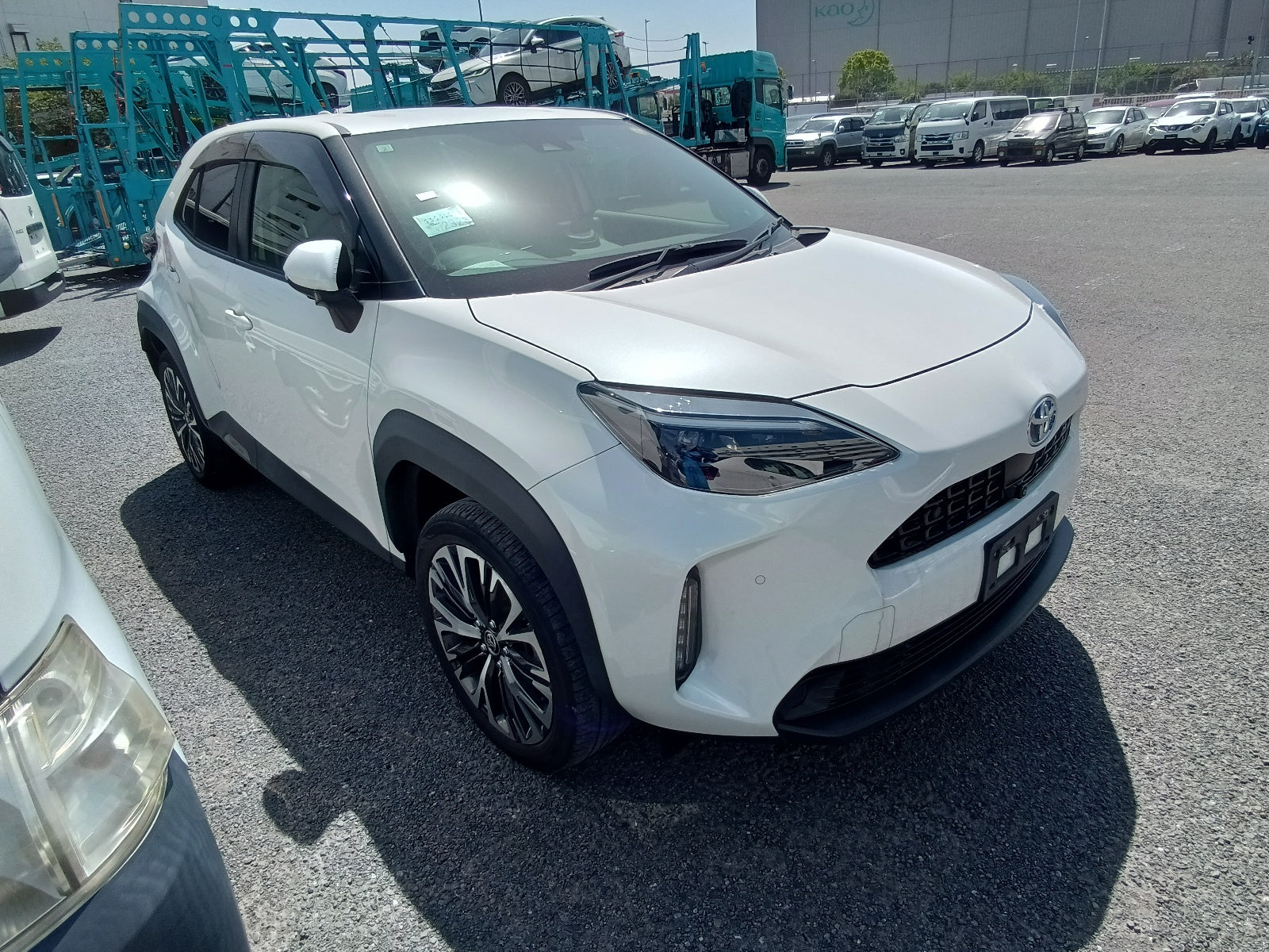 TOYOTA YARIS CROSS HYBRID 2021 Z PEARL WHITE