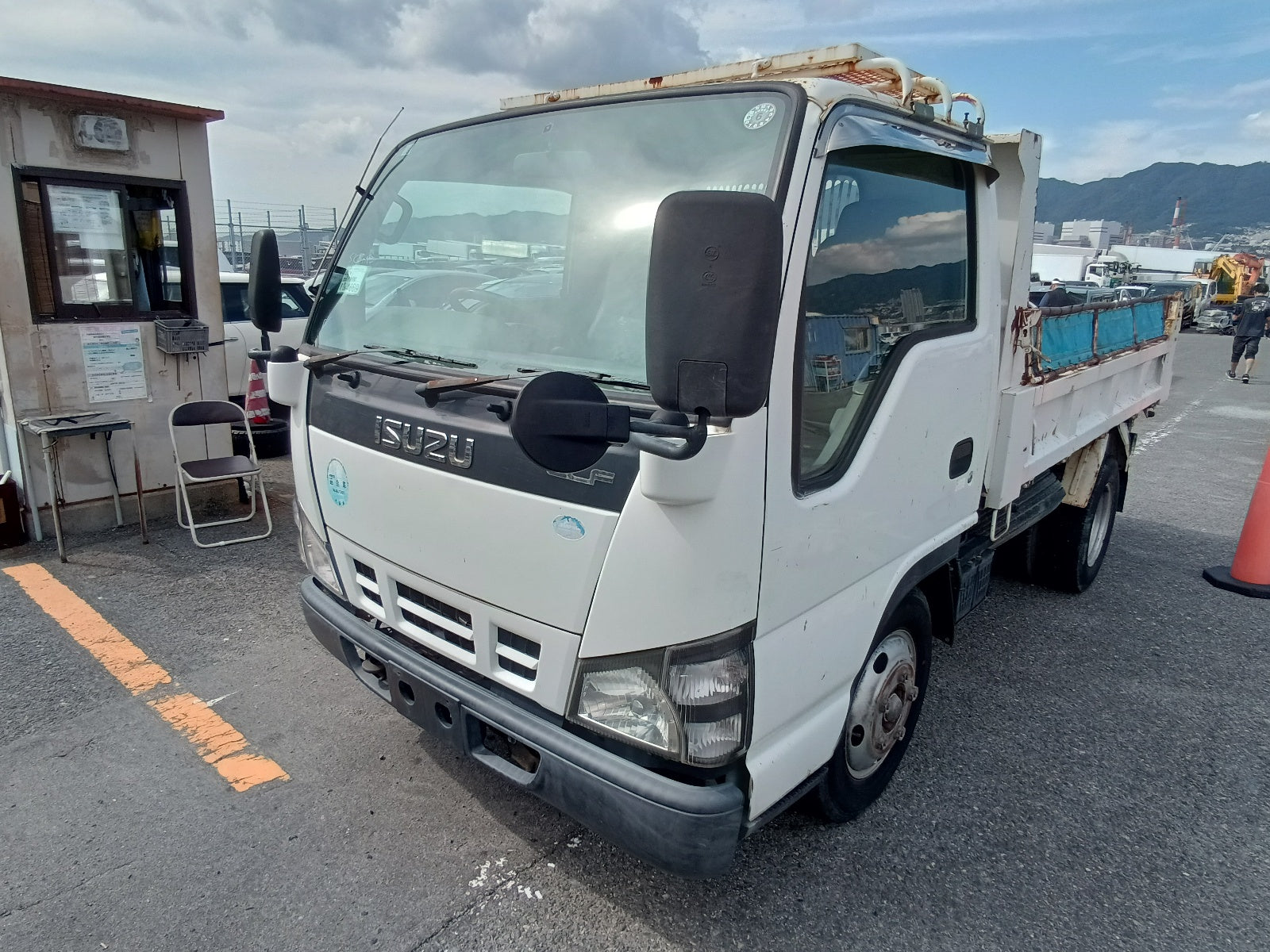 ISUZU ELF 2007 WHITE