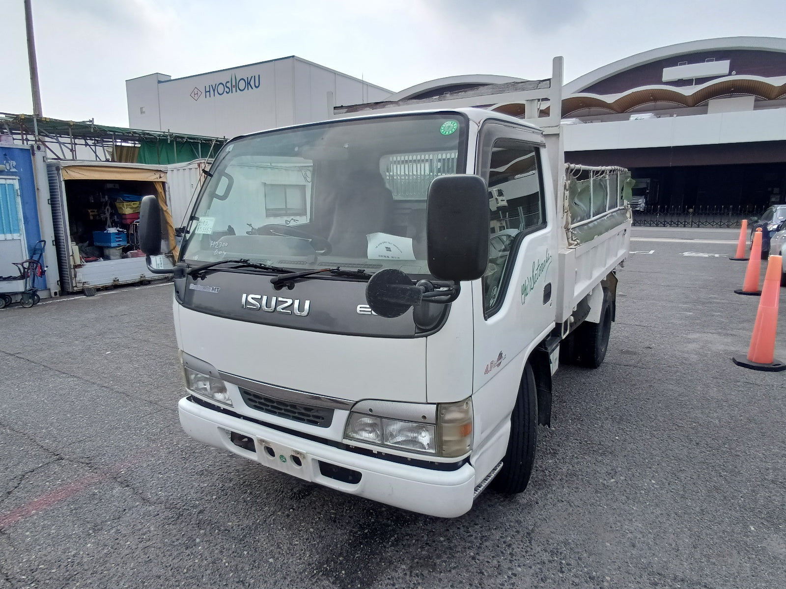 ISUZU ELF-Truck-2004