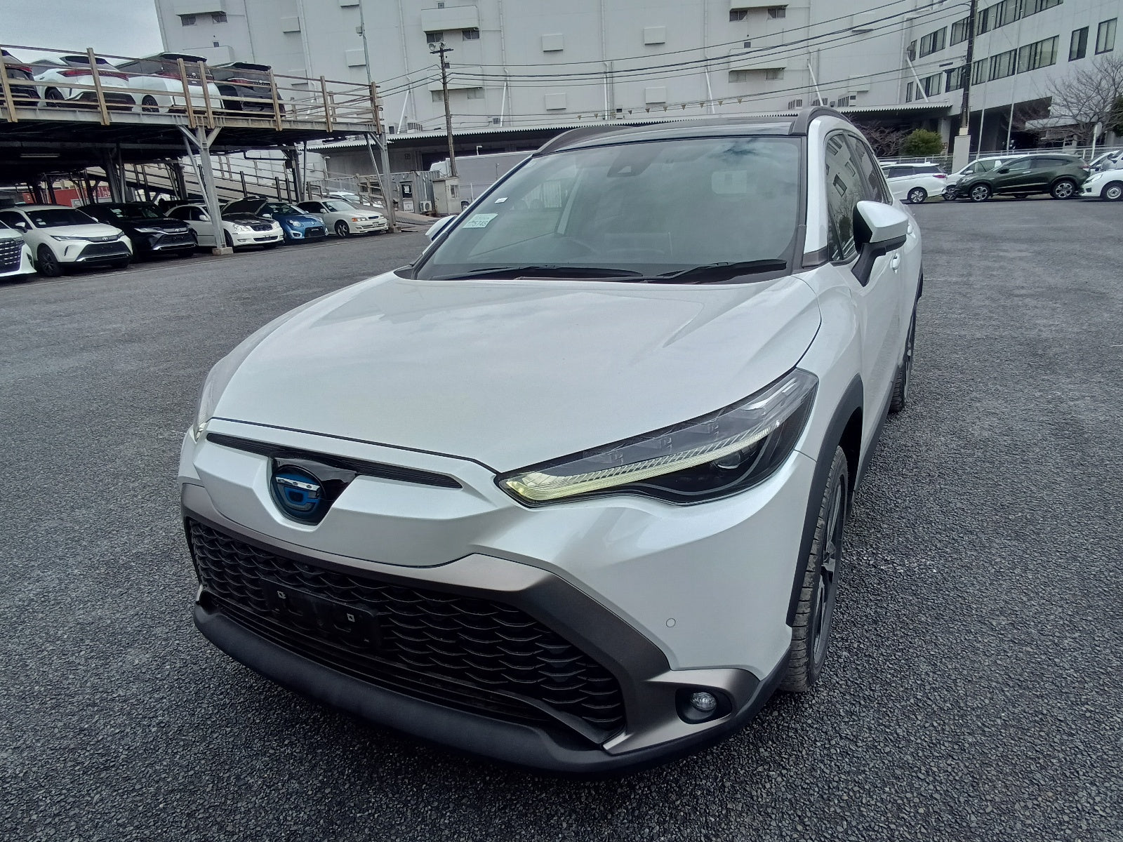 TOYOTA COROLLA CROSS-HYBRID Z PACKAGE-2023 PEARL