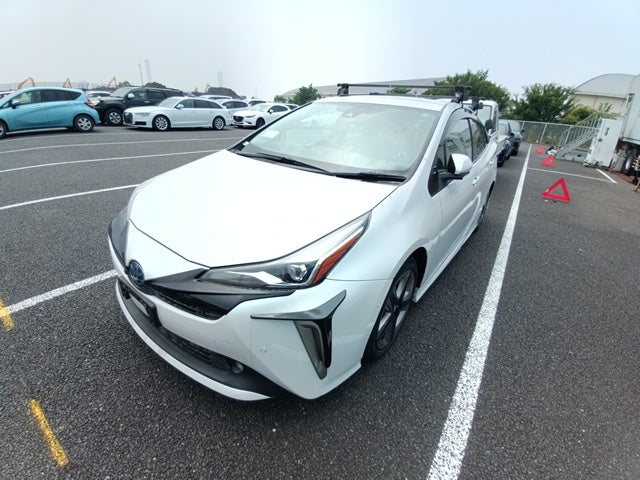 TOYOTA PRIUS-A TOURING SELECTION-2020
