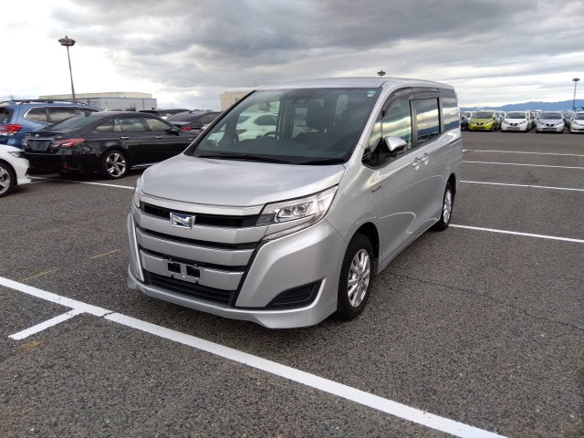 TOYOTA NOAH-HV X-2020