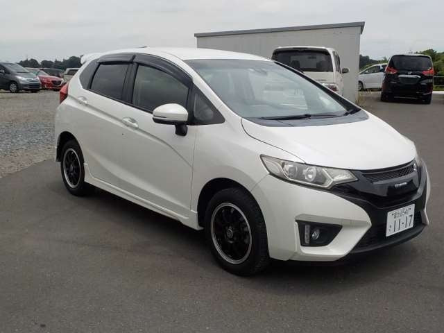 HONDA FIT-4WD 13G*S PACKAGE -2013