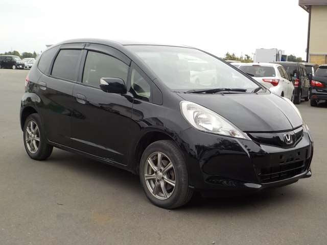 HONDA FIT-4WD_ SHE S -2012