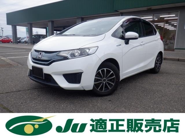 HONDA FIT-HYBRID L PACKAGE -2015