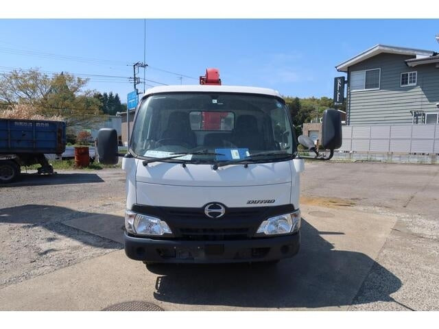 HINO DUTRO-CRANE ATTACHING -2017