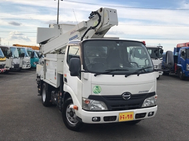 HINO DUTRO-HIGH PLACE OPERATION CAR -2013