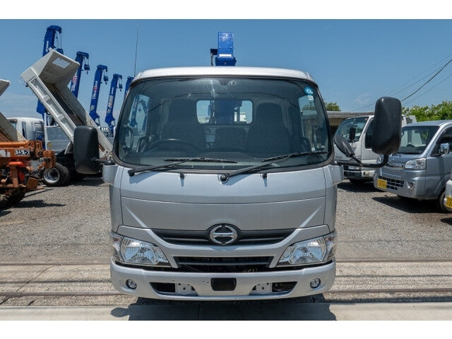 HINO DUTRO-CRANE ATTACHING -2018