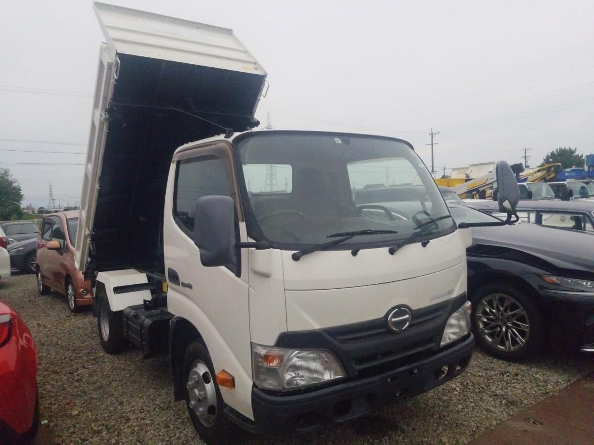 HINO DUTRO-2 TON 3 TON DUMP -2013
