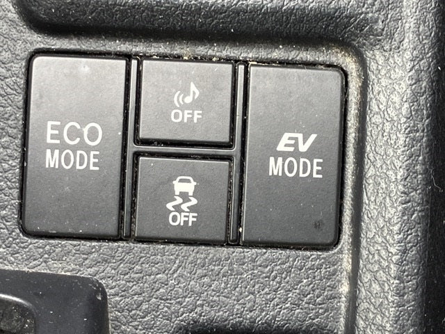 TOYOTA COROLLA FIELDER HYBRID 2019 X