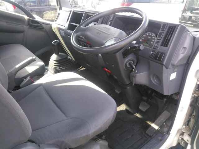 ISUZU ELF-FLAT BODY-2011