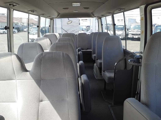 TOYOTA COROLLA COASTER 2005