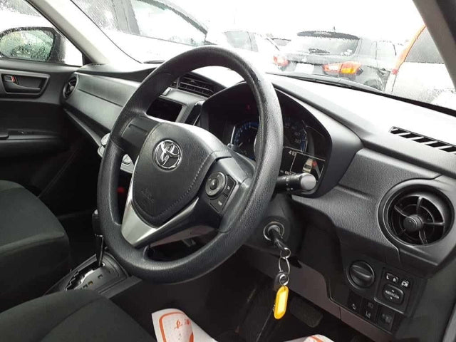 TOYOTA COROLLA AXIO HYBRID 2019 G