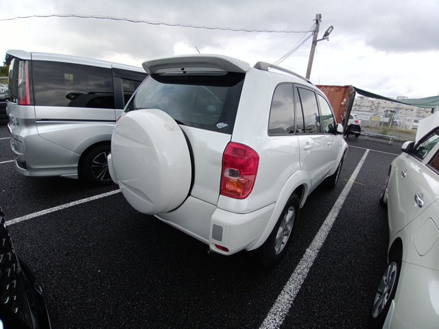 TOYOTA RAV4 2000 WHITE