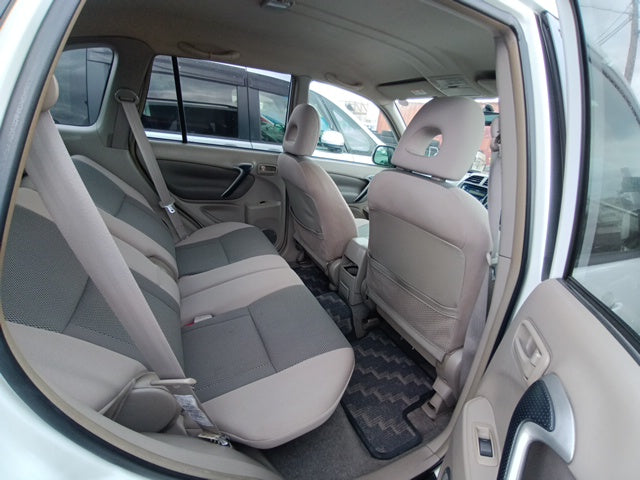 TOYOTA RAV4 2000 WHITE
