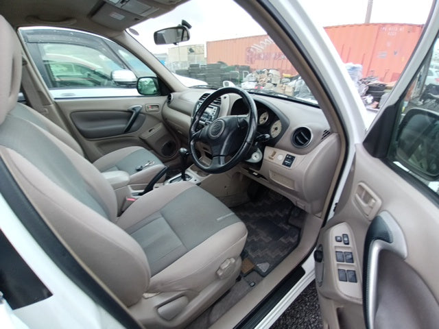 TOYOTA RAV4 2000 WHITE