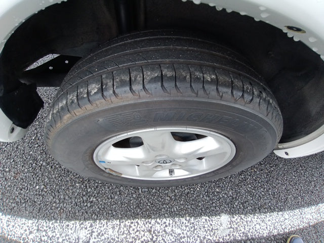 TOYOTA RAV4 2000 WHITE