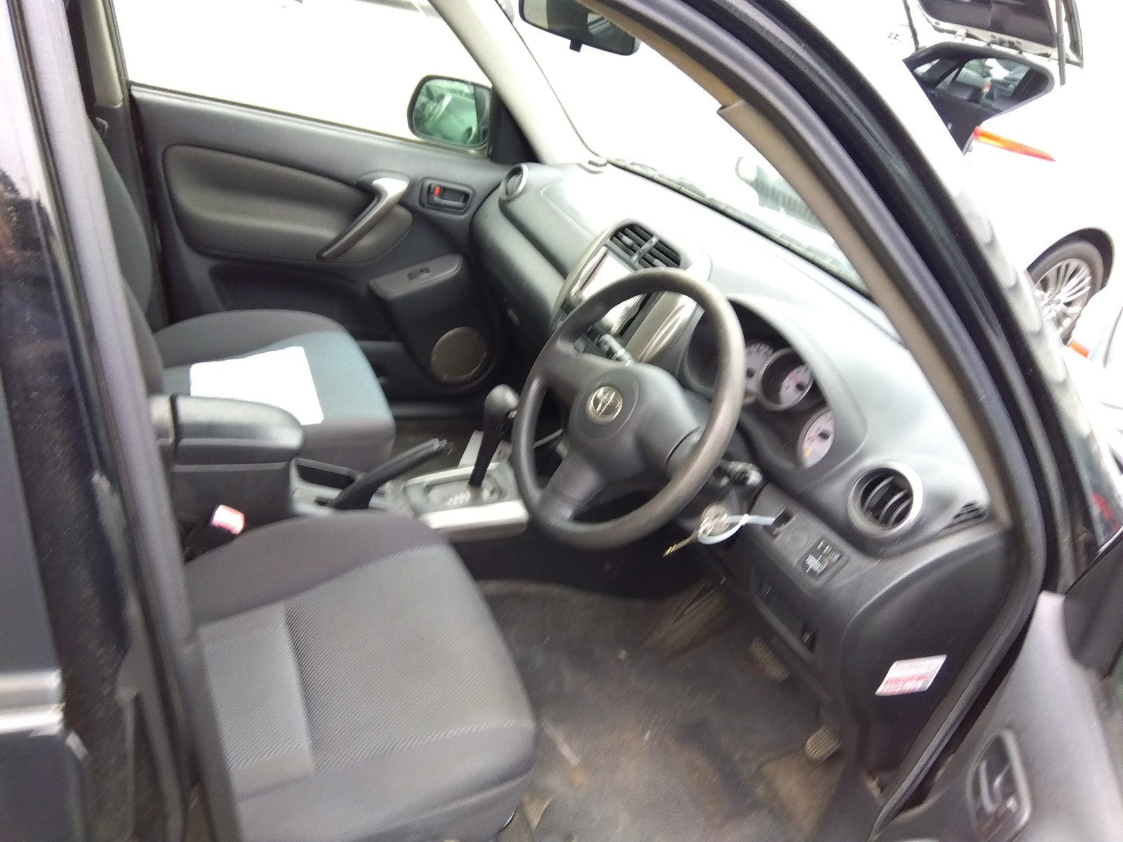 TOYOTA RAV4 - X TYPE LIMITED - 2004