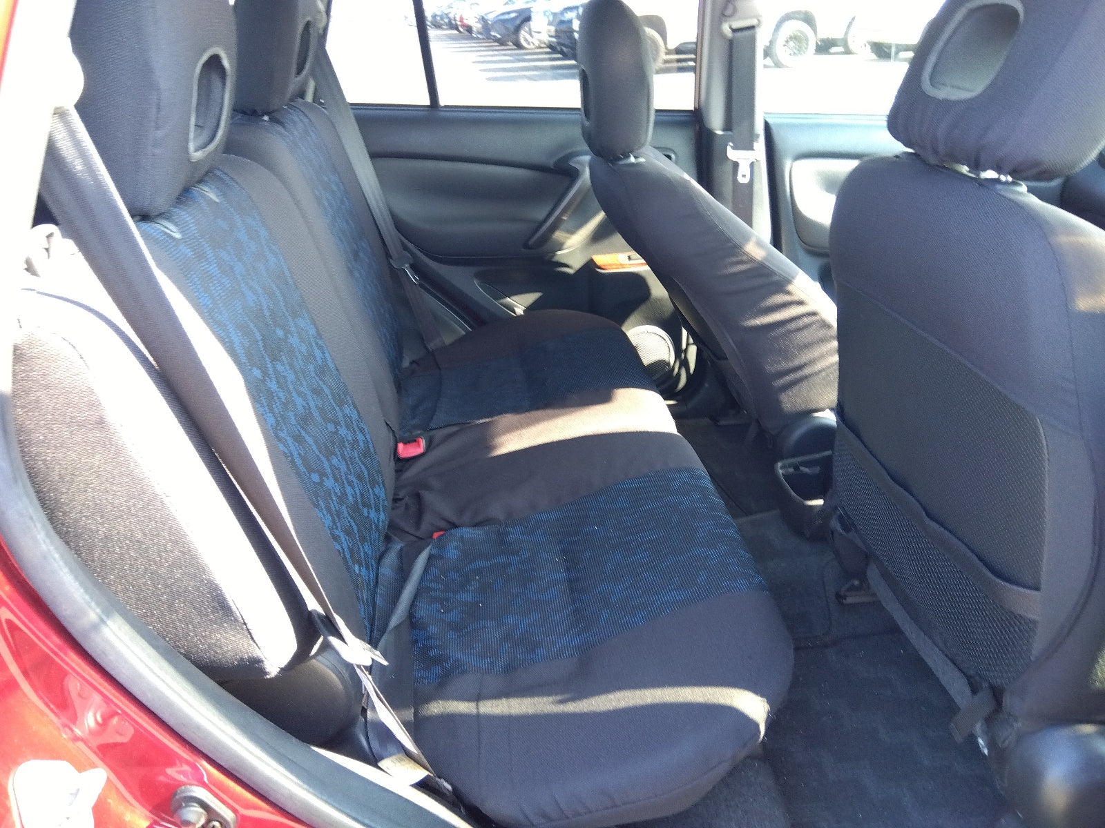 TOYOTA RAV4 - JX G - 2004