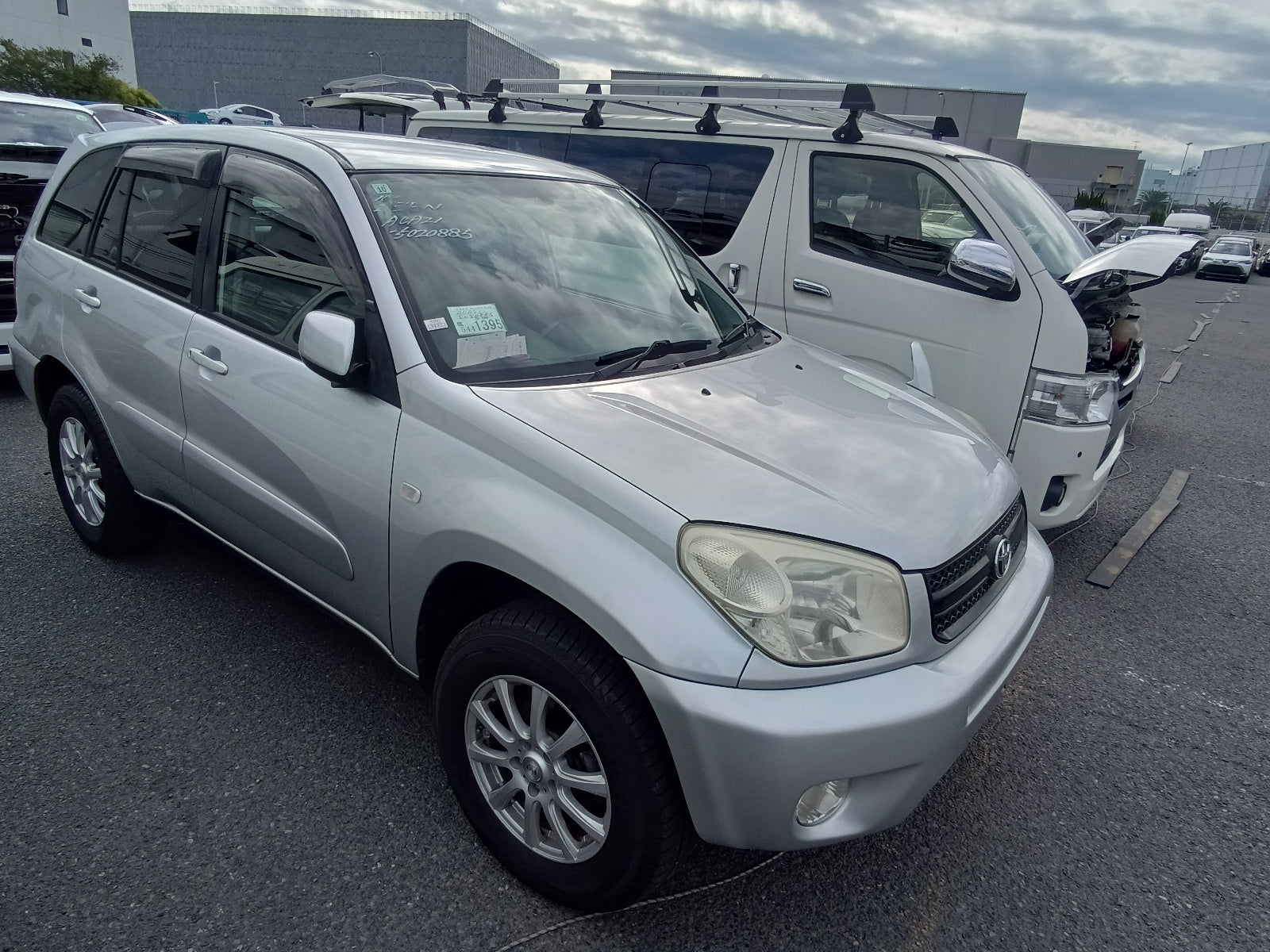 TOYOTA RAV4 2005 J X Limited 4WD-silver