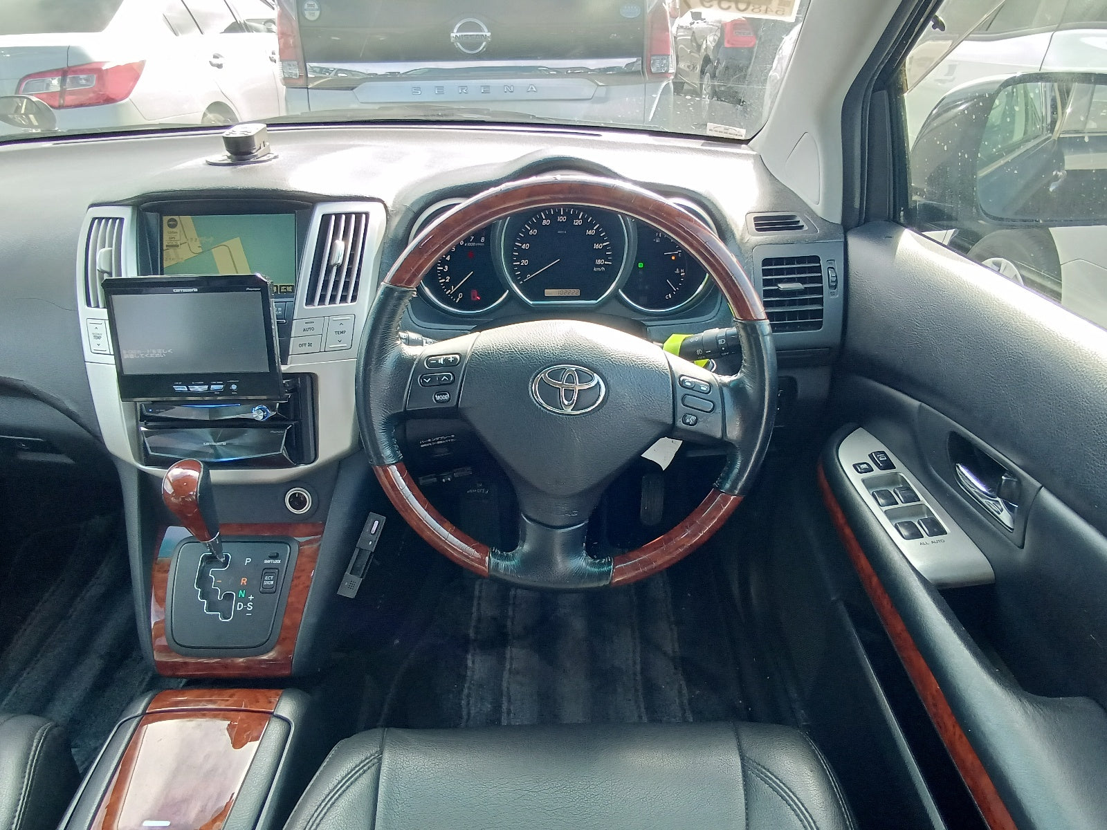 TOYOTA HARRIER-PREMIUM BLACK 240G