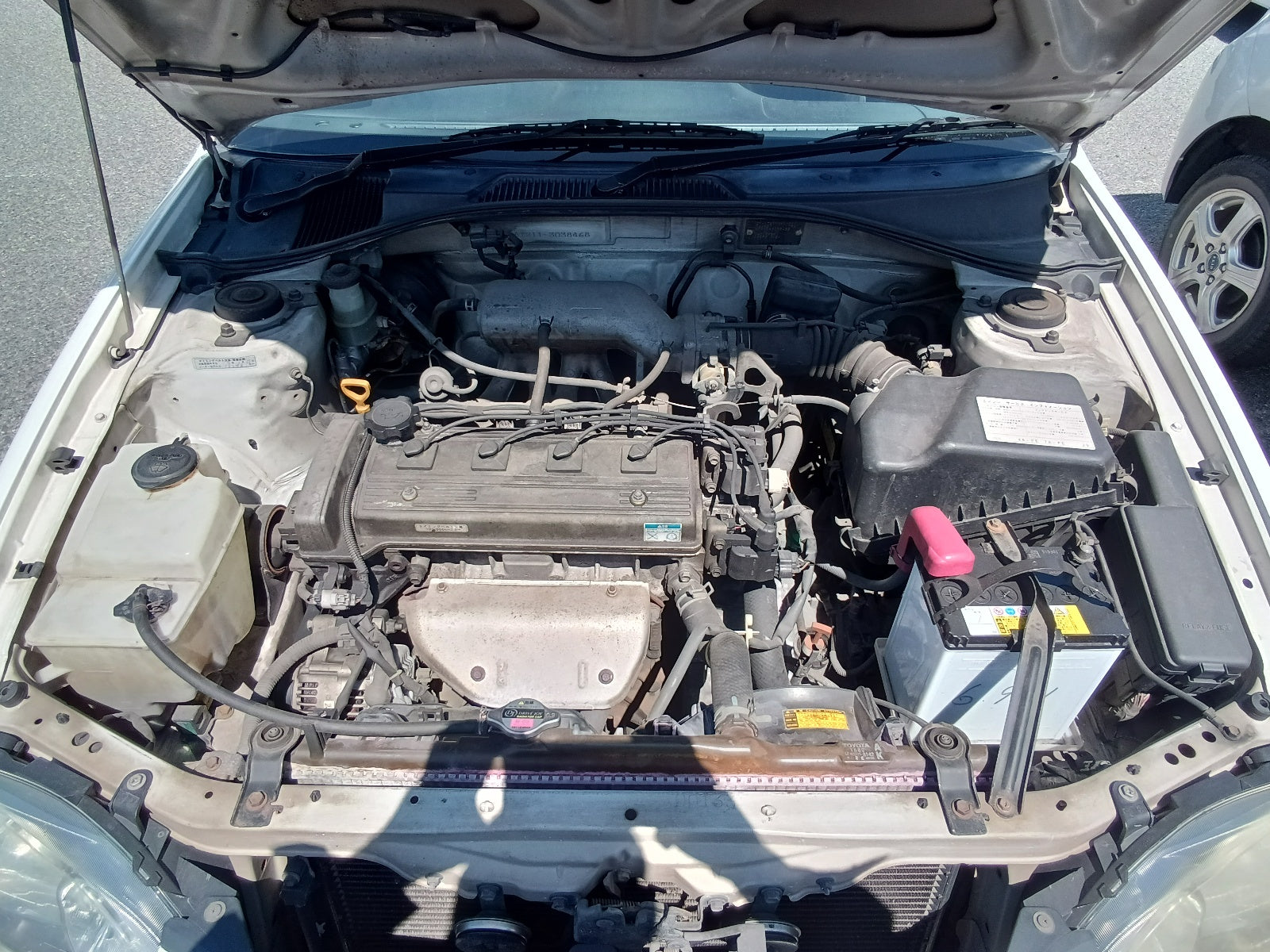 TOYOTA CALDINA-E-2000