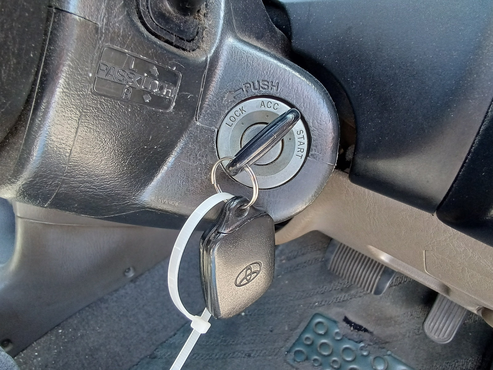 TOYOTA CALDINA-E-2000