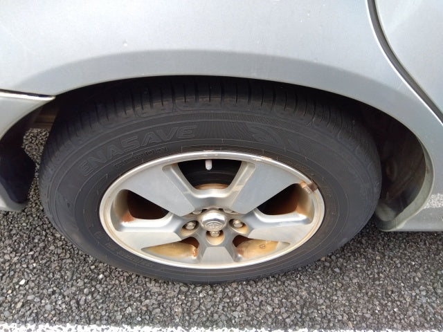 TOYOTA CALDINA-E-2002 SILVER