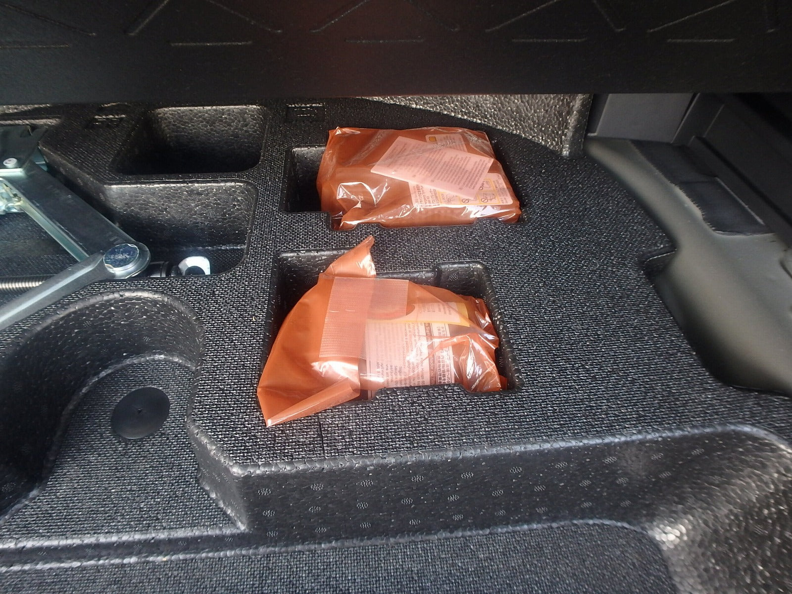 TOYOTA RAV4 2019 HYBRID X