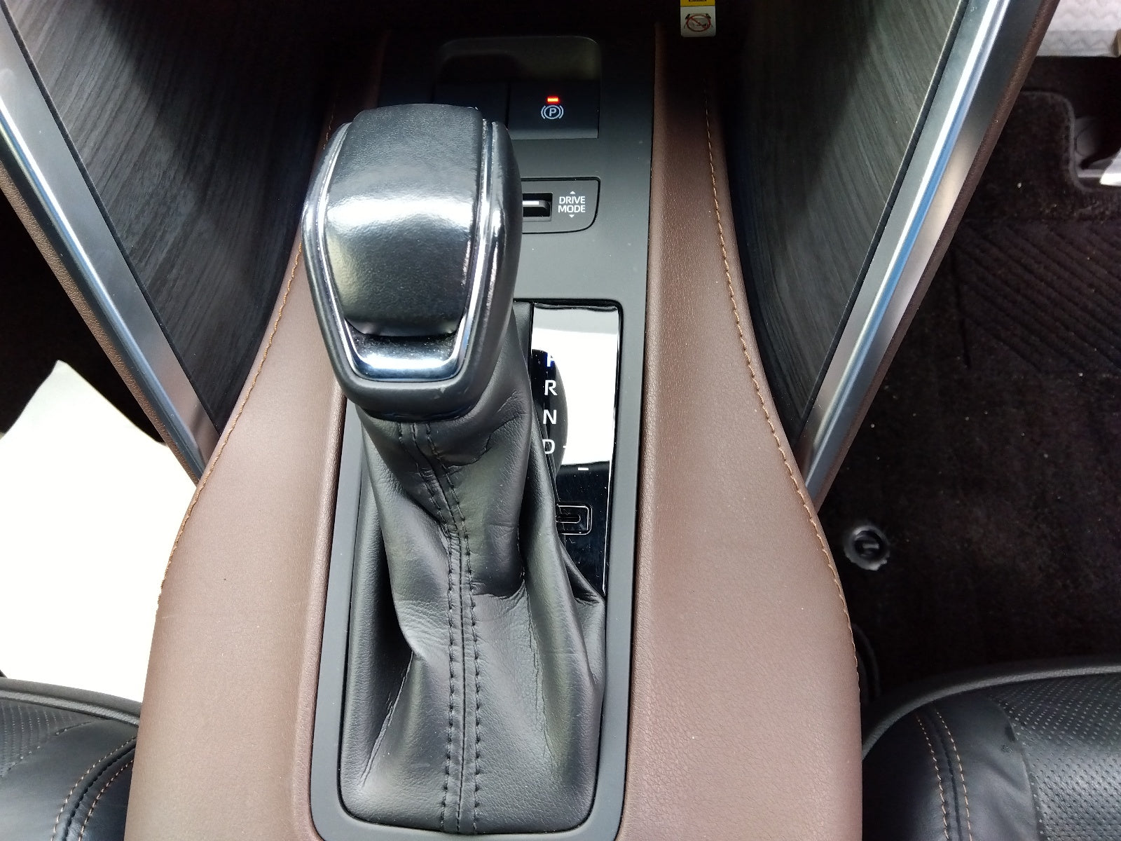 TOYOTA HARRIER-HYBRID Z LEATHER PACKAGE-2020