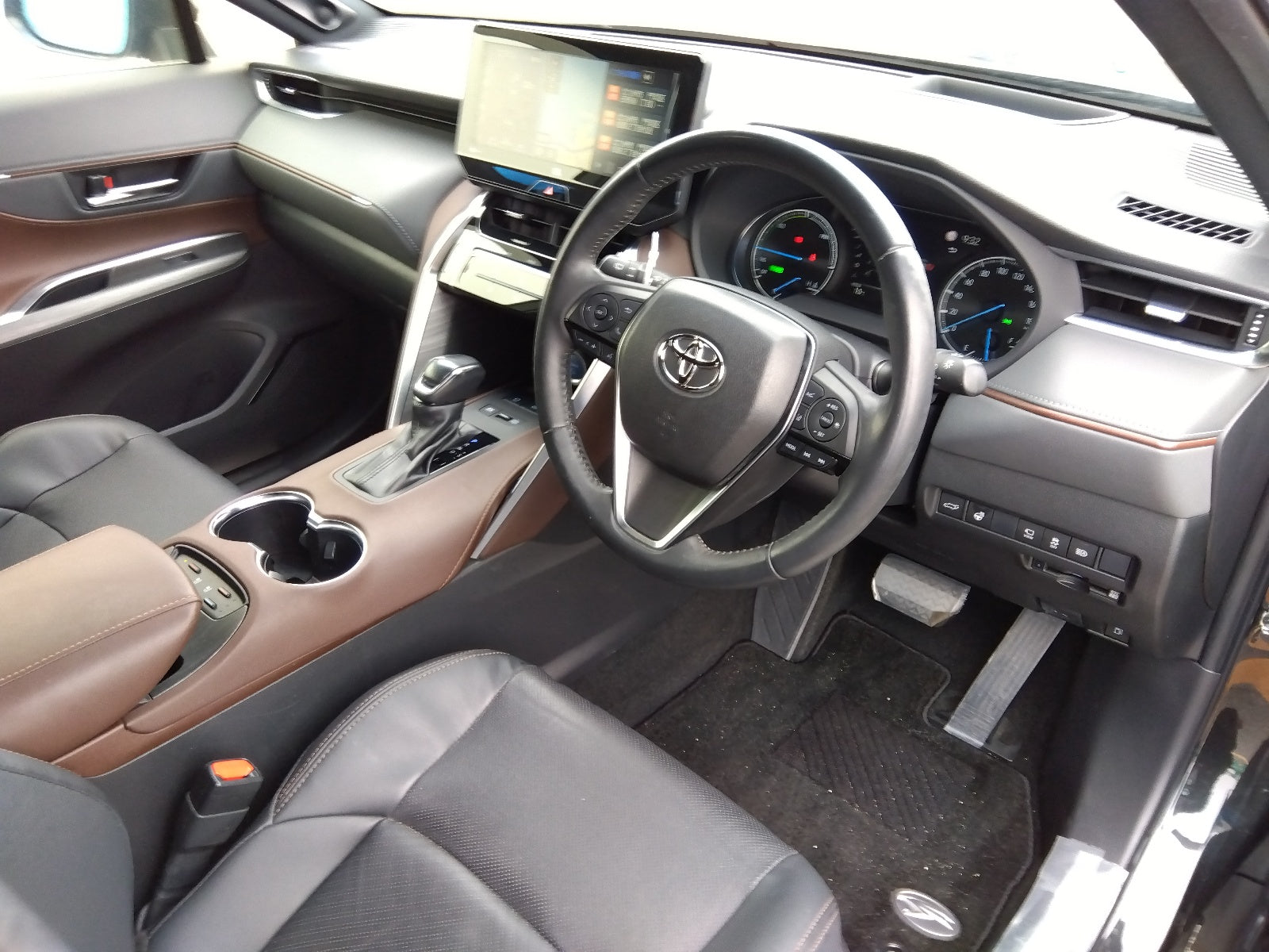 TOYOTA HARRIER-HYBRID Z LEATHER PACKAGE-2020