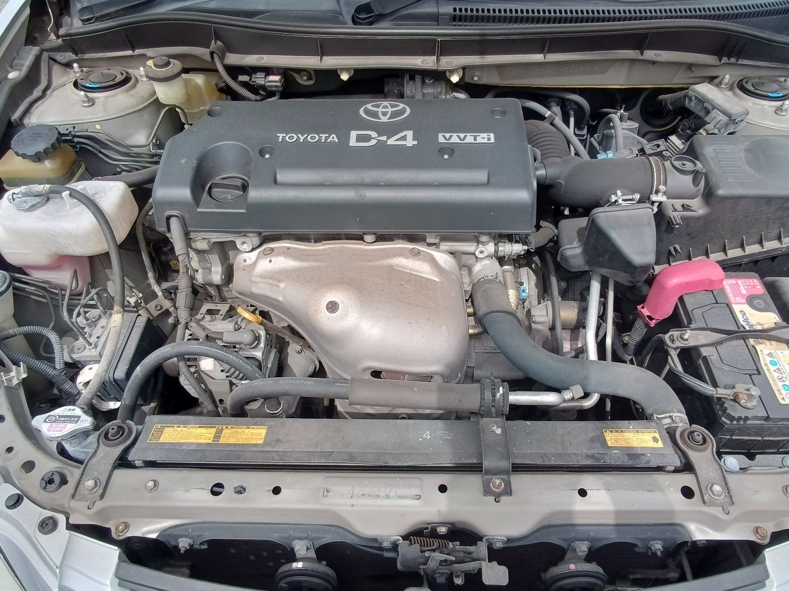 TOYOTA CALDINA-ZT PACKAGE-2002