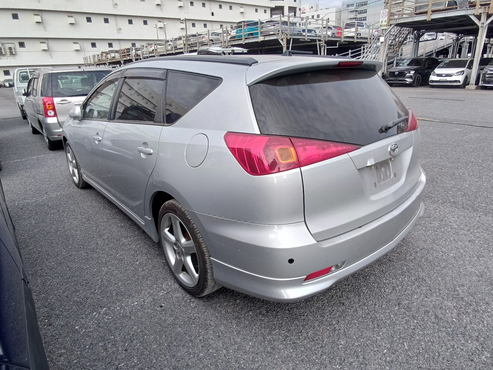 TOYOTA CALDINA-ZT-2003-GRAY