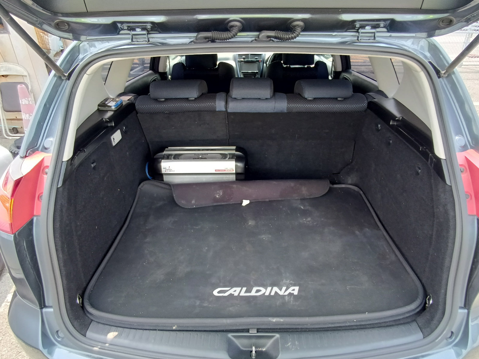 TOYOTA CALDINA-ZT-2003-GRAY