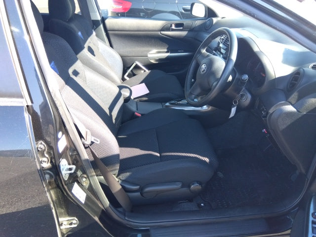 TOYOTA CALDINA-2.0ZT-2004