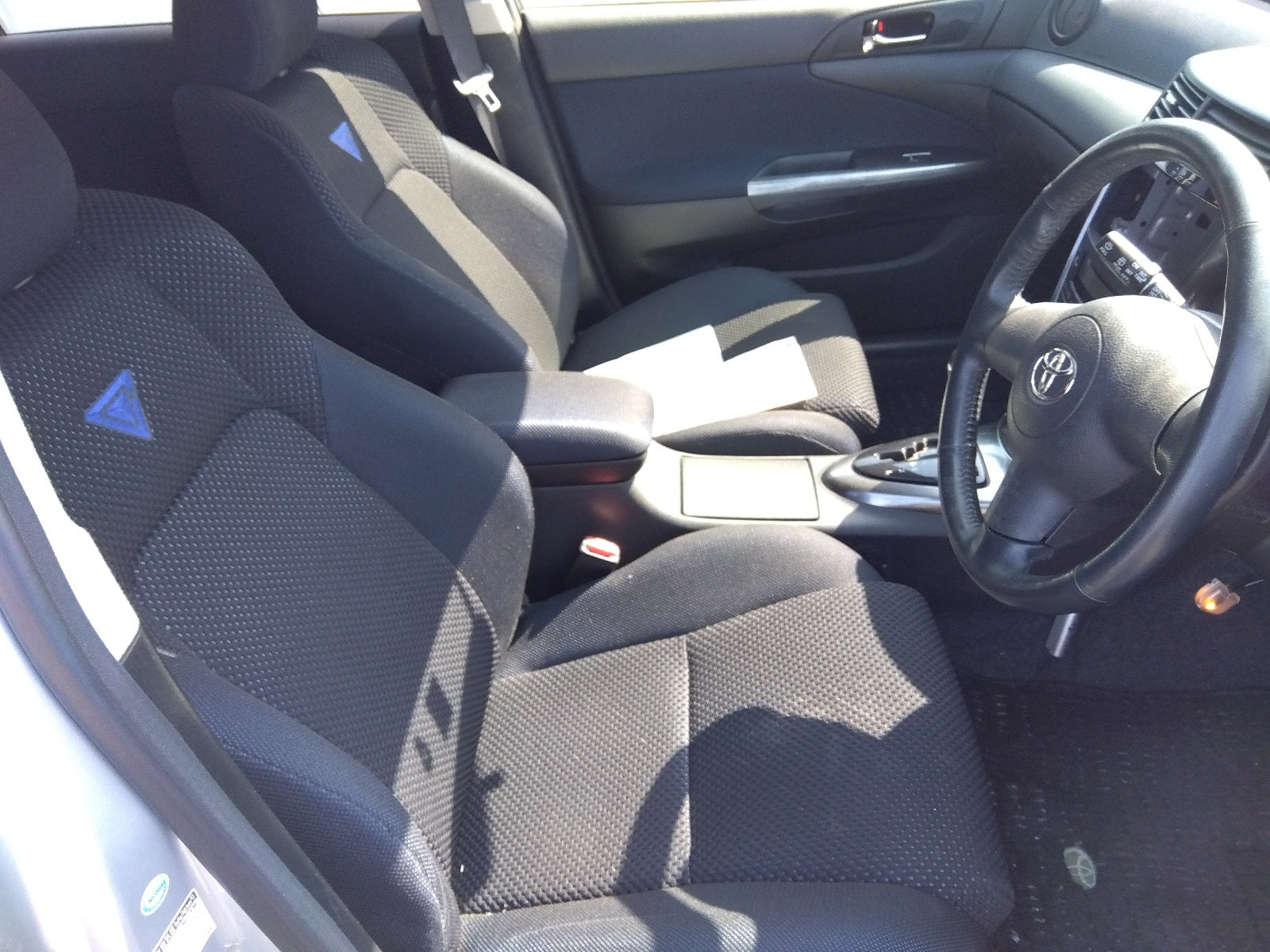 TOYOTA CALDINA-ZT PACKAGE-2004