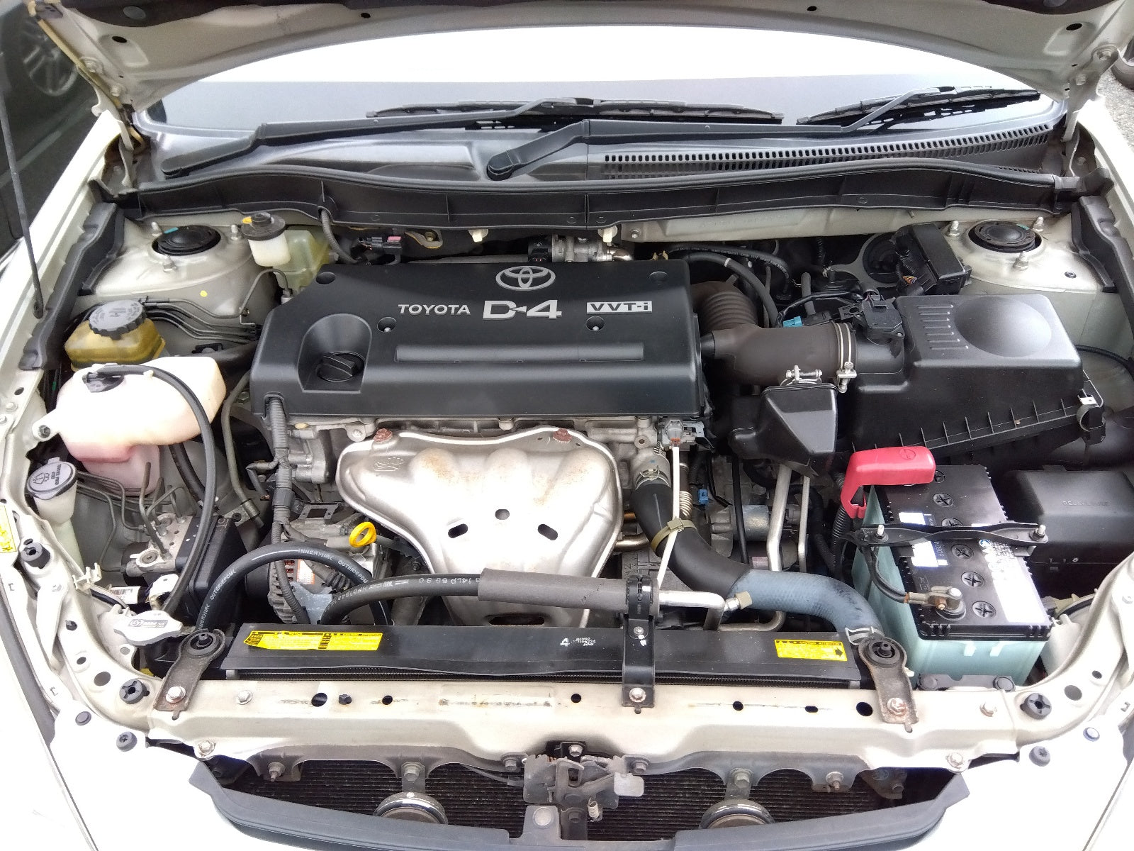 TOYOTA CALDINA- ZT- 2005