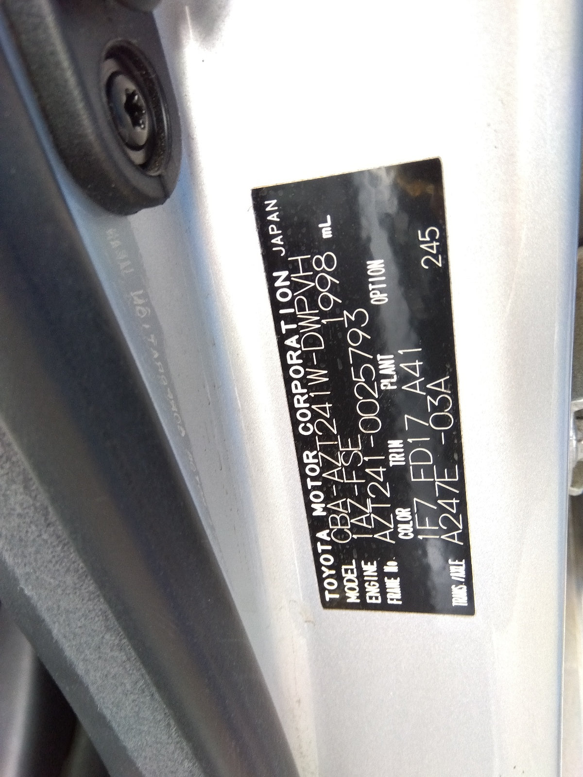 TOYOTA CALDINA- ZT- 2005