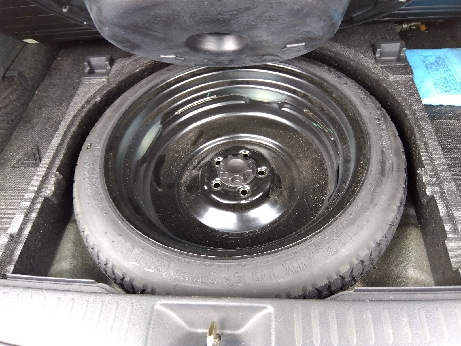 TOYOTA CALDINA- ZT- 2005