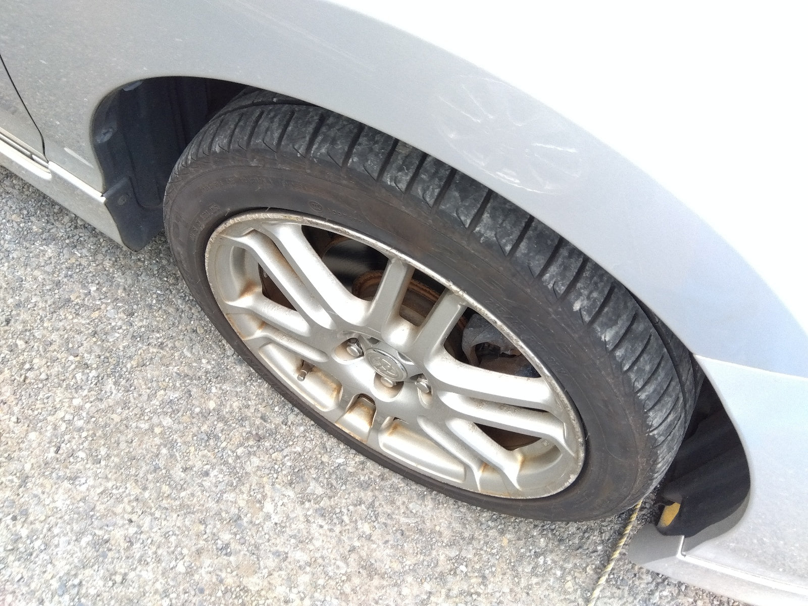 TOYOTA CALDINA- ZT- 2005