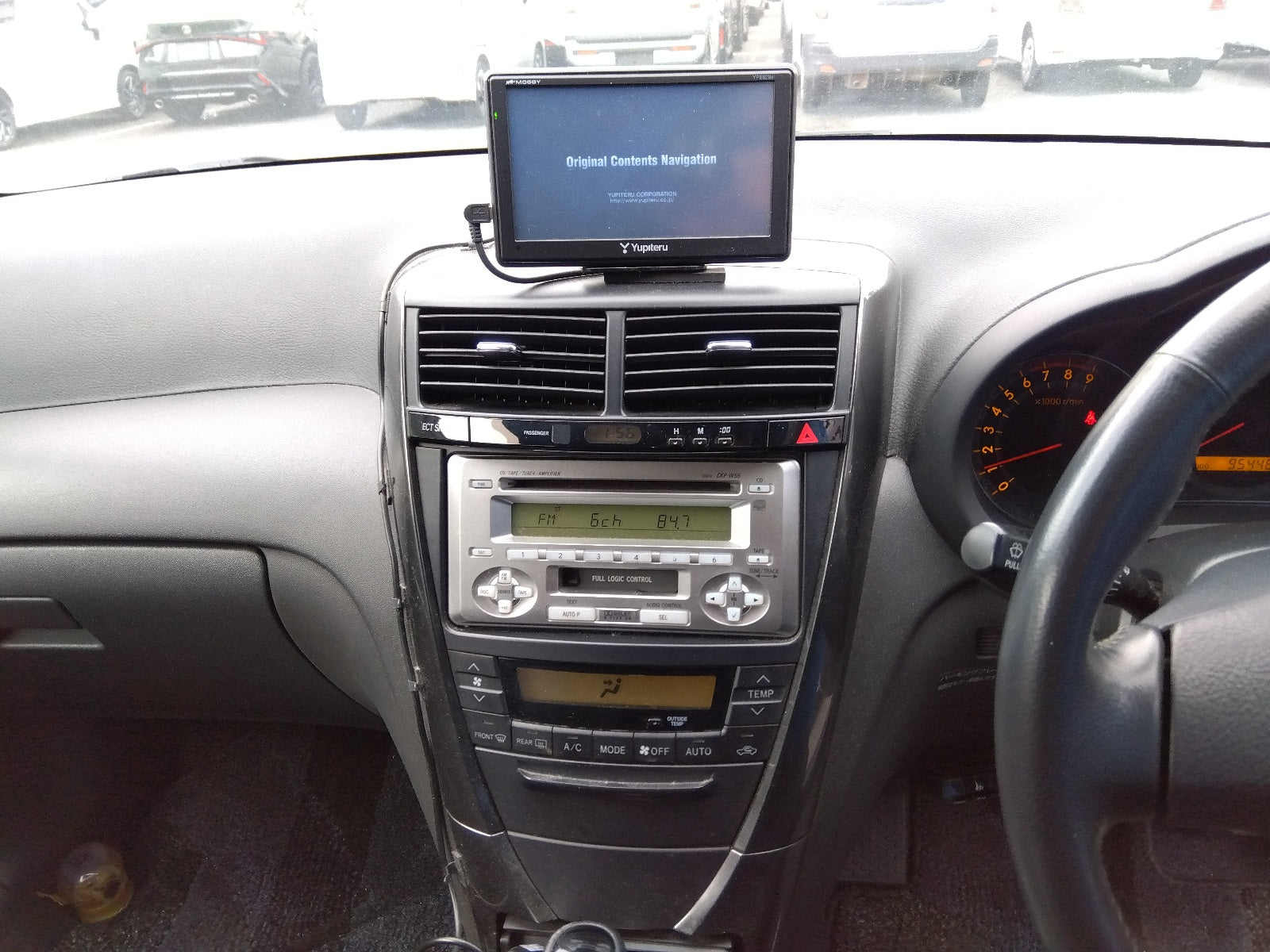 TOYOTA CALDINA- ZT- 2005