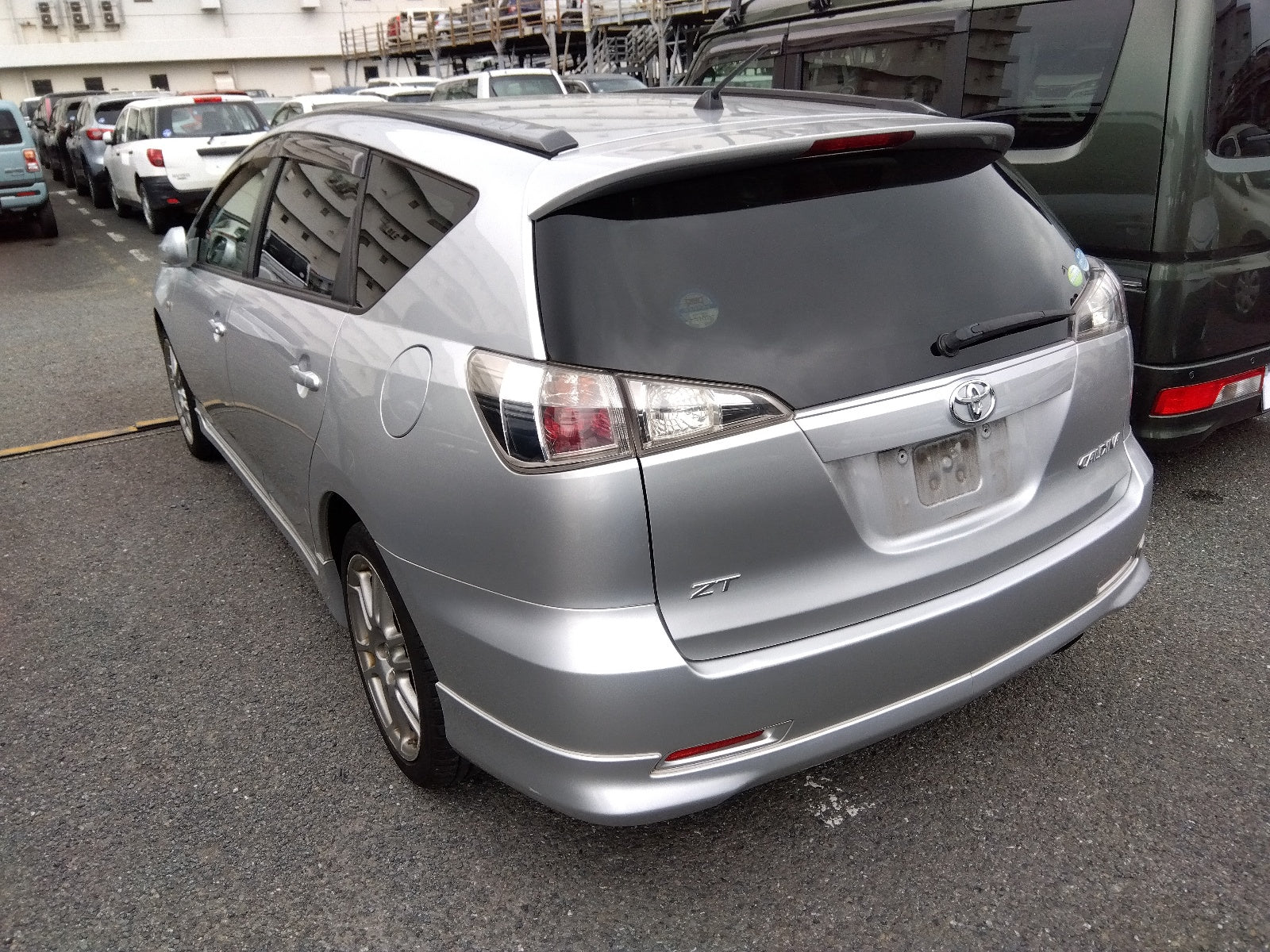 TOYOTA CALDINA- ZT- 2005