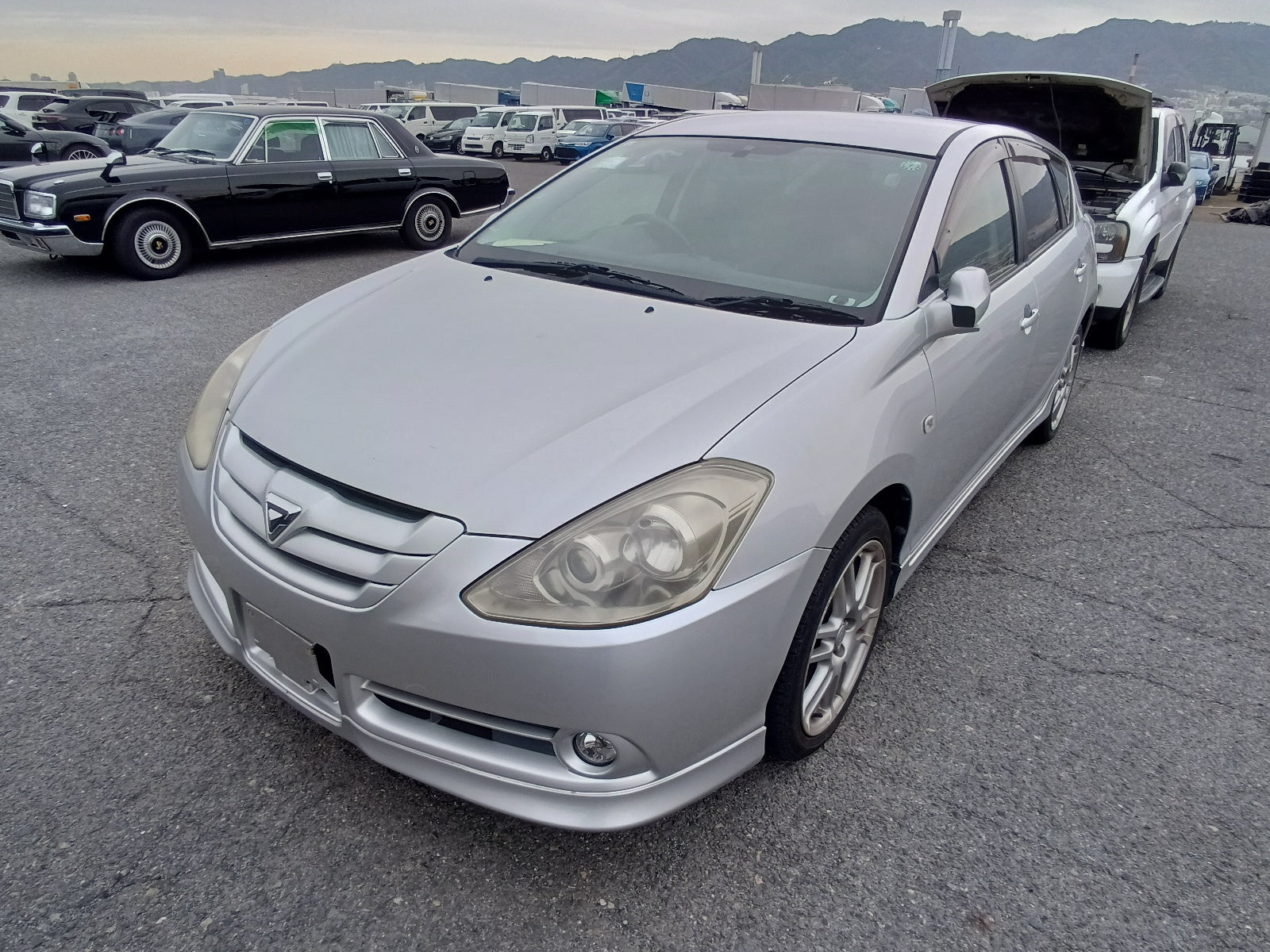 TOYOTA CALDINA-2007 SILVER