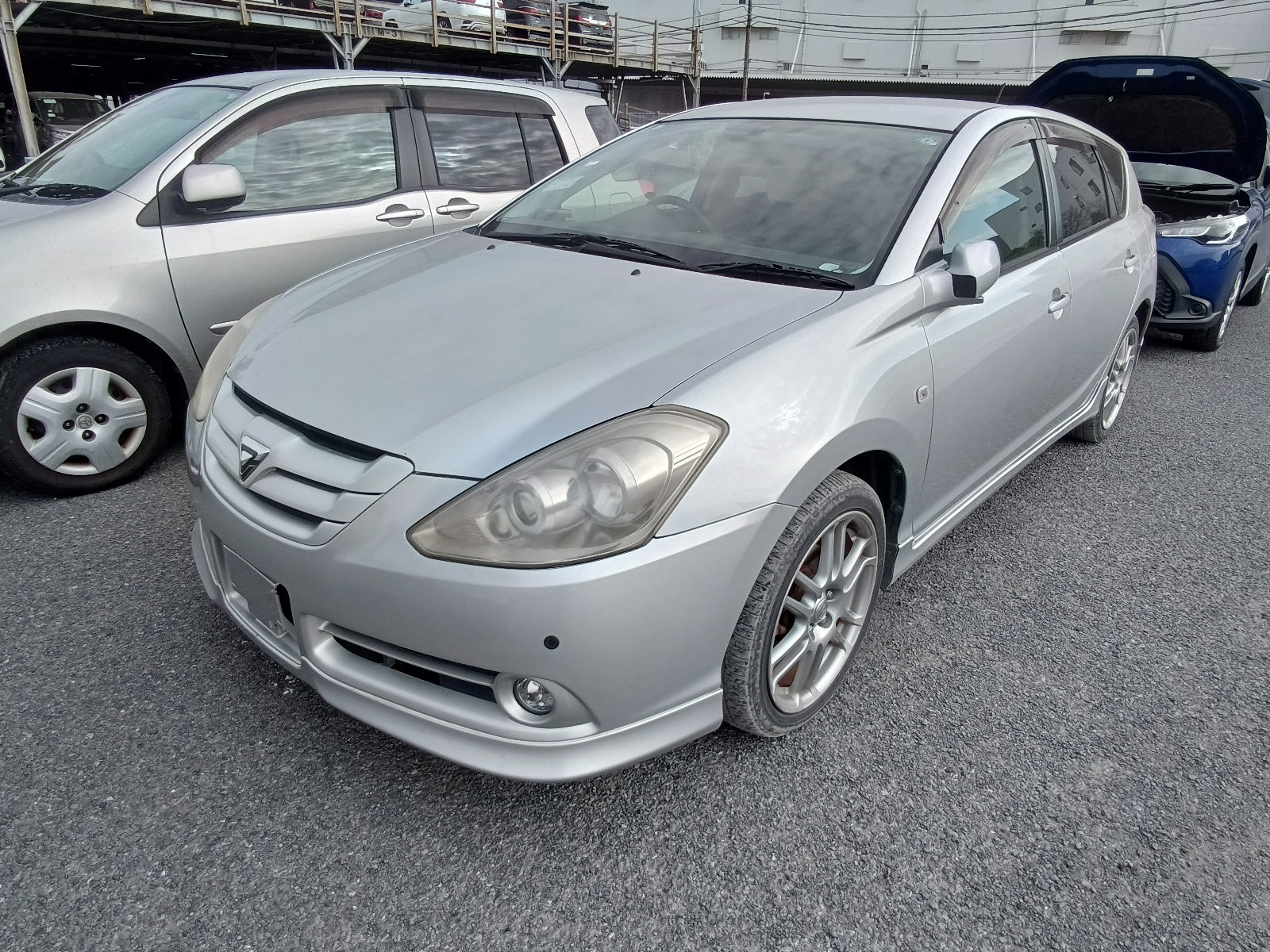 TOYOTA CALDINA-2007 SILVER