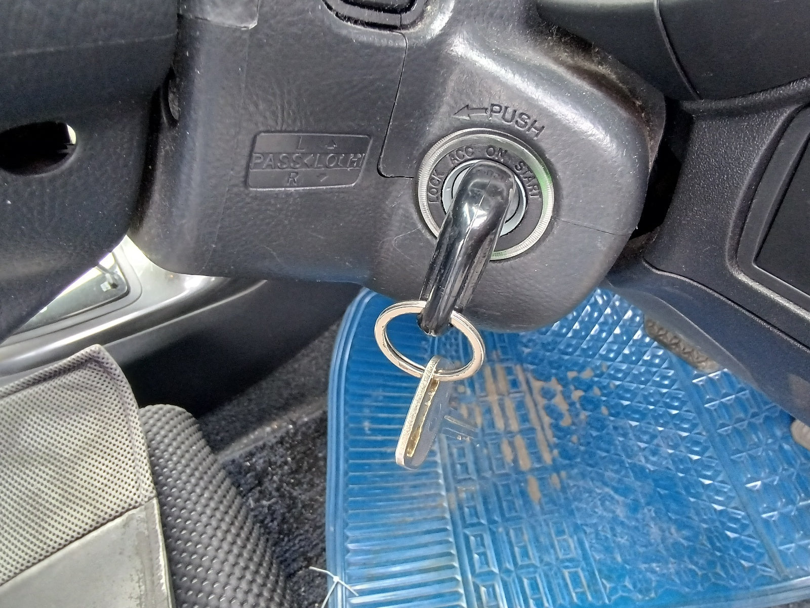 TOYOTA CALDINA-2007 SILVER